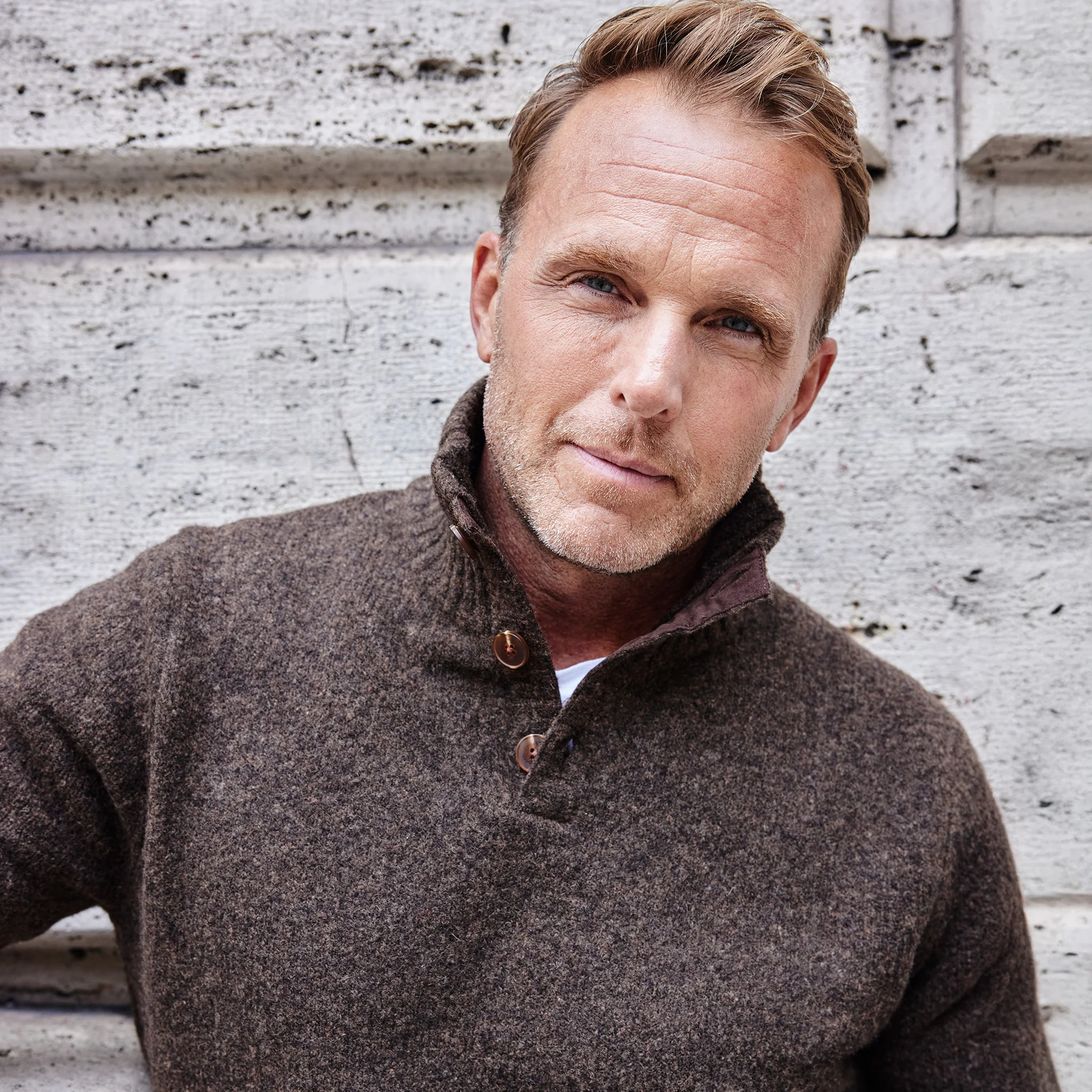 Balmoral Three Button Wool Sweater Brown - Image 3