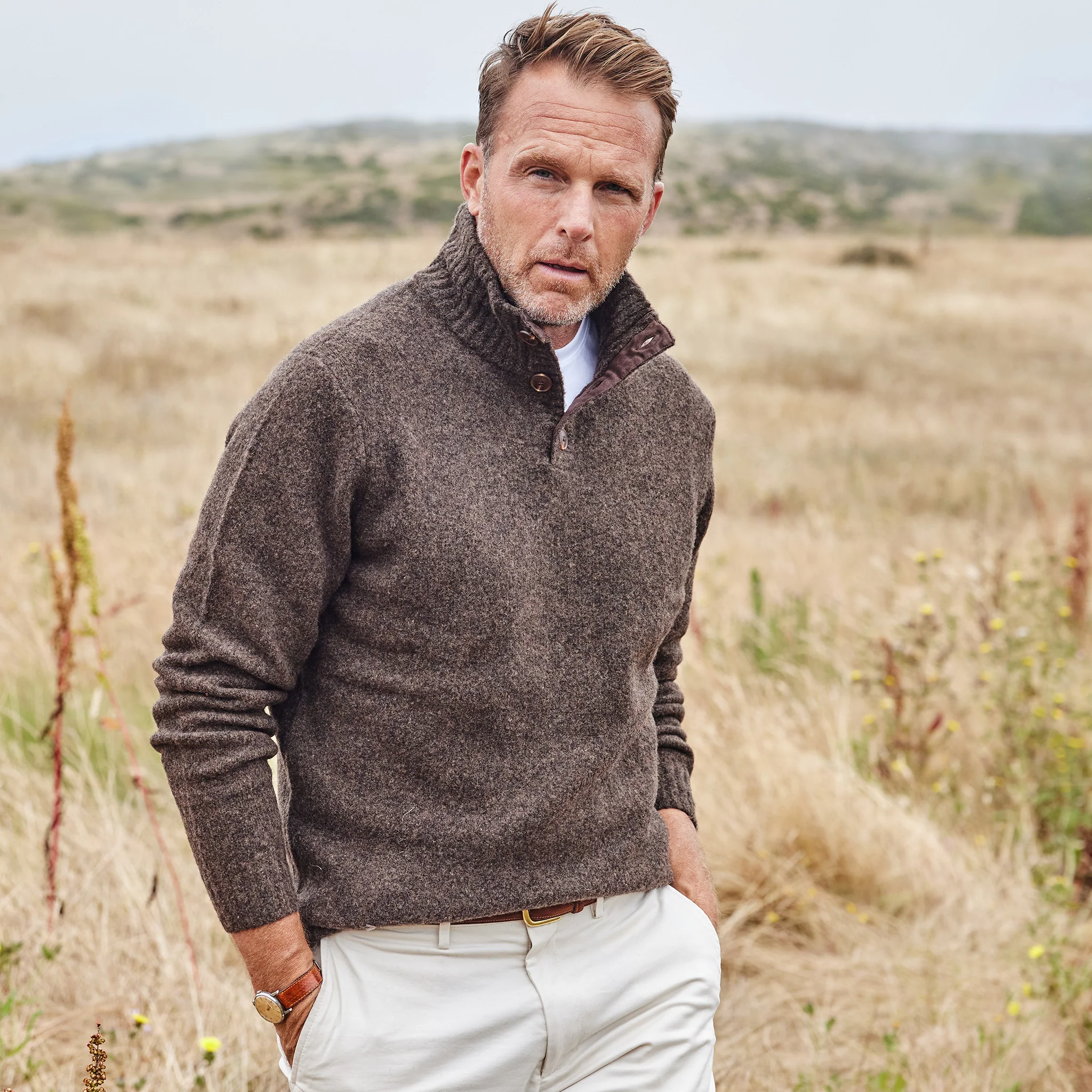 Balmoral Three Button Wool Sweater Brown - Image 5