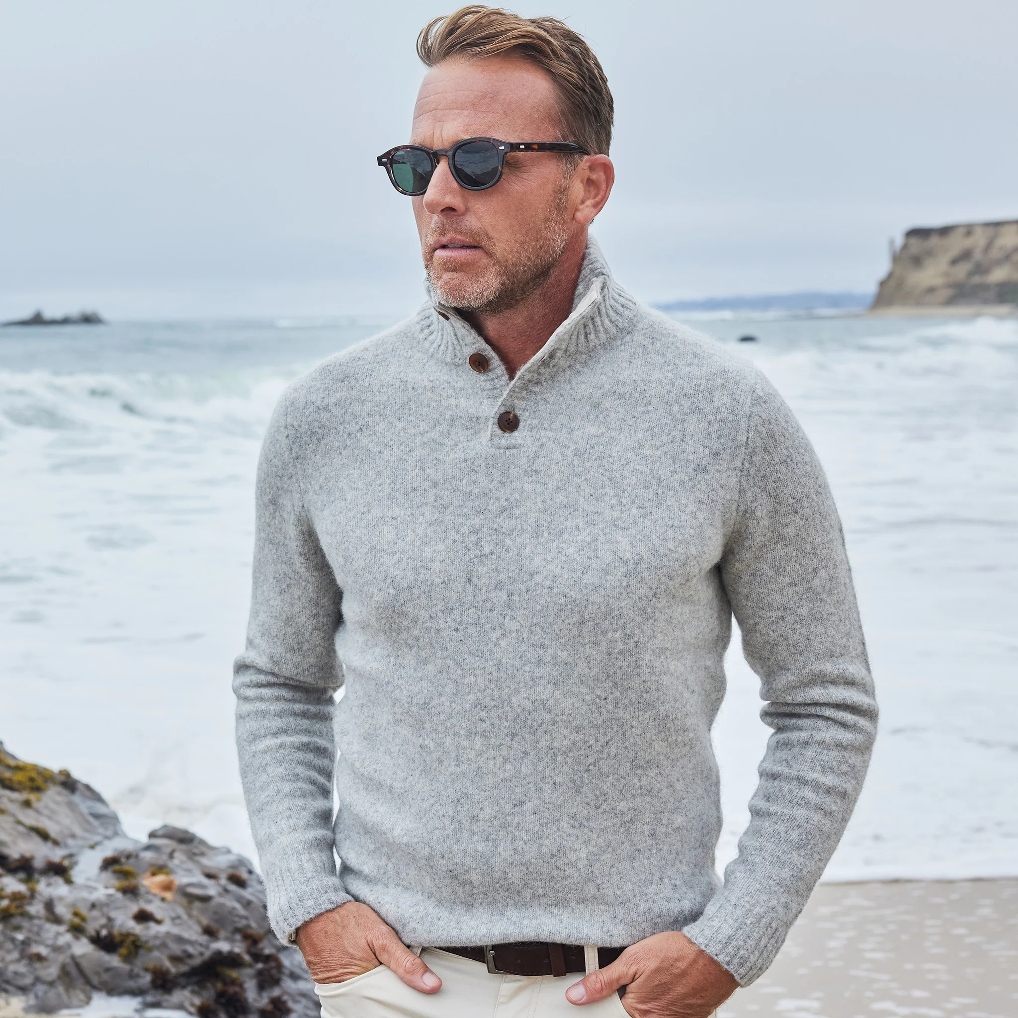 Balmoral Three Button Wool Sweater Grey - Image 3