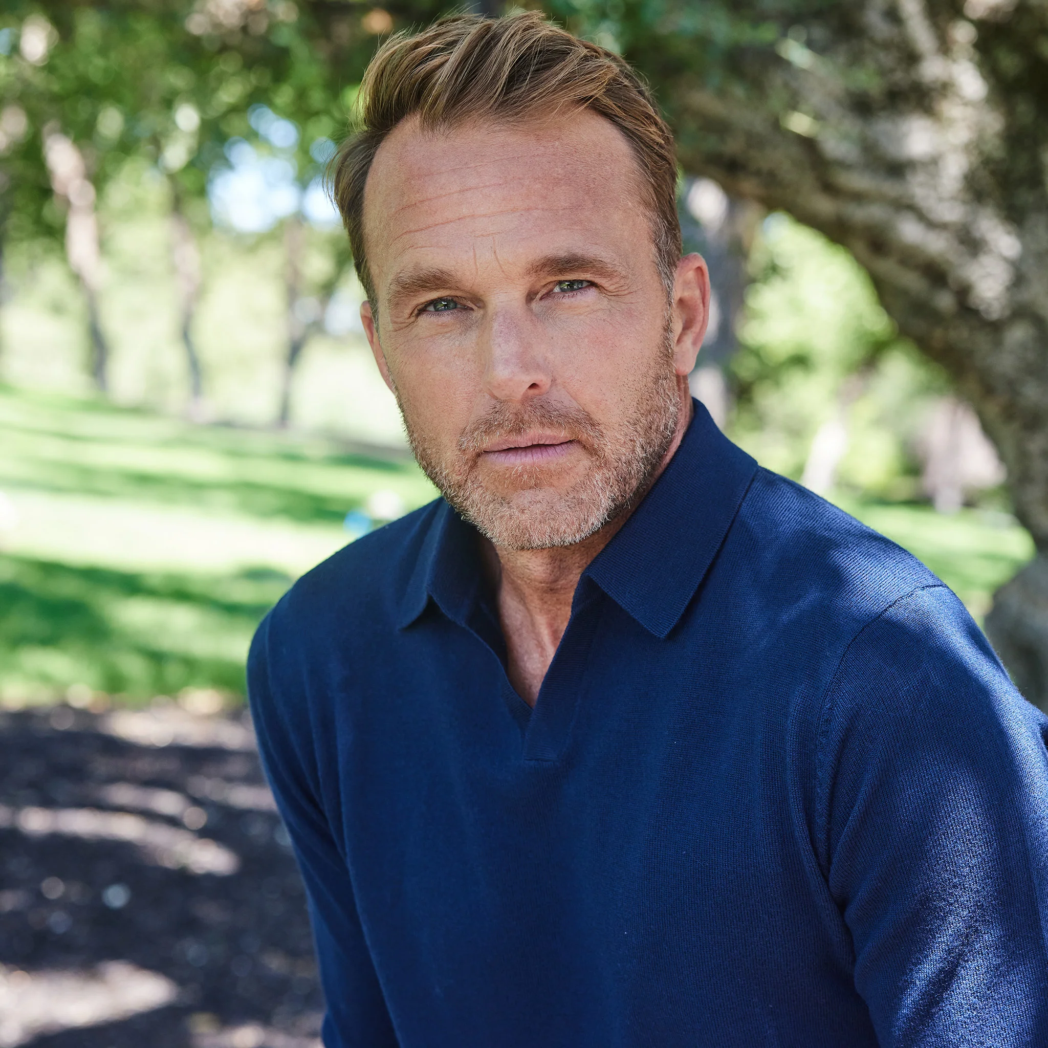 Bellagio Buttonless Long Sleeve Merino Polo Navy - Image 3