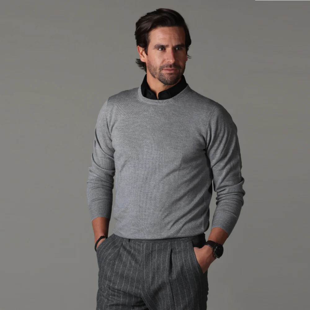 Semi-Spread Collar Polo Black - Image 5